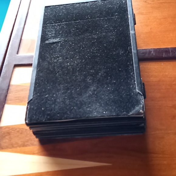 4 way hinged picture frames with foam inserts and sturdy hardware. Size 4x6 each - Picture 8 of 8